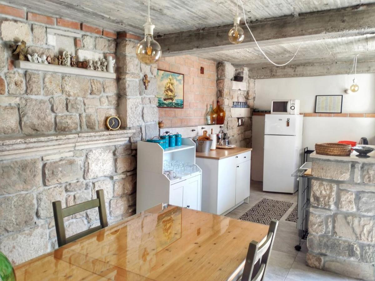 Вилла Minimalistic Oasis By The Sea In Stanici Целина Экстерьер фото