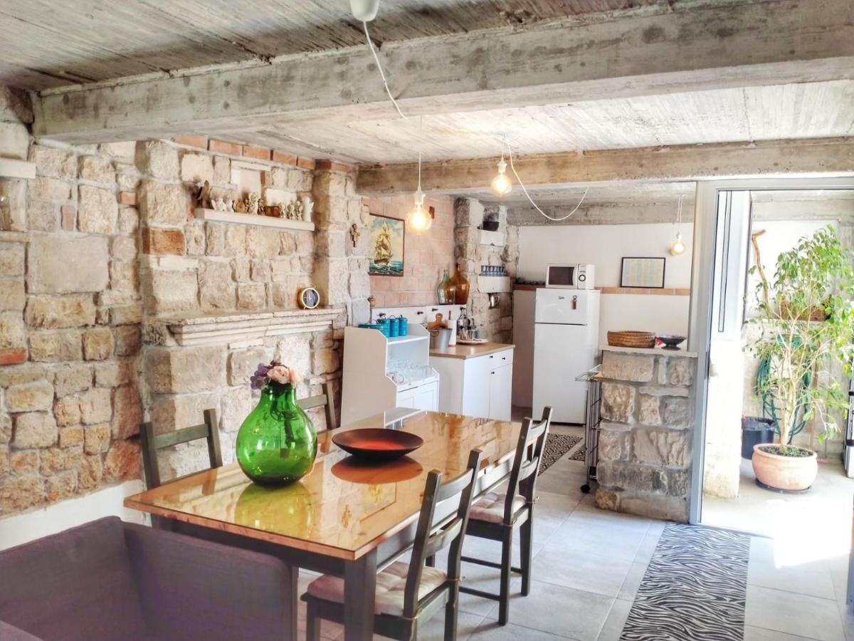 Вилла Minimalistic Oasis By The Sea In Stanici Целина Экстерьер фото
